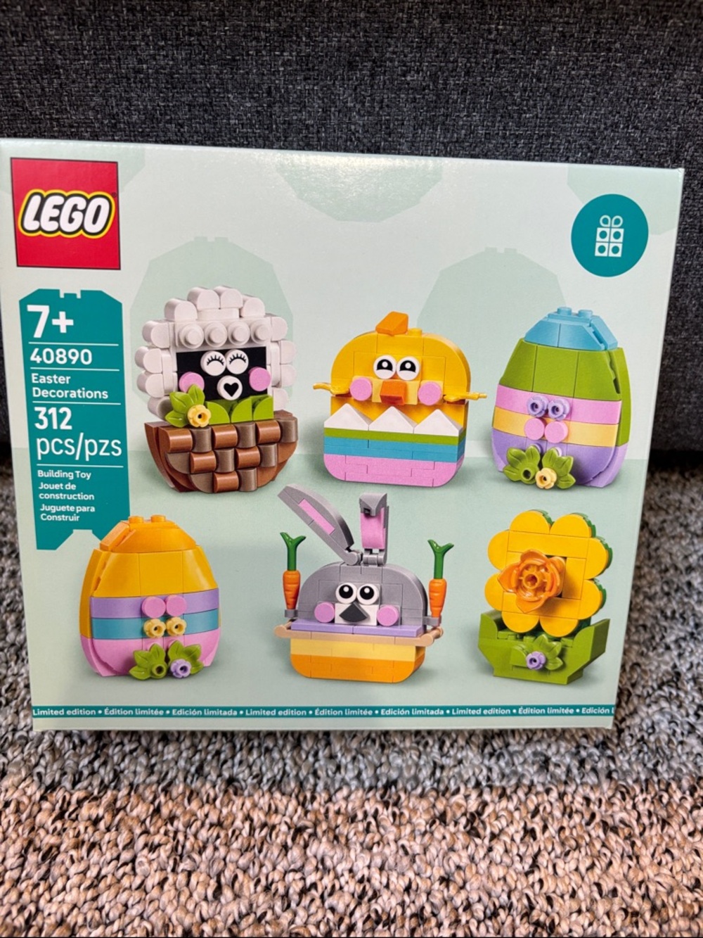 Genuine LEGO Brick Limited Edition Adorable Easter Decorations Set - 6 Figurines